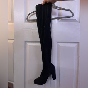 Fashion Nova boots